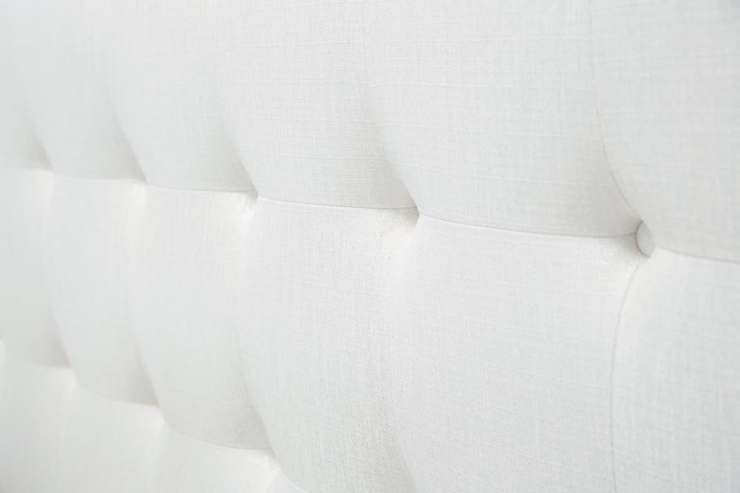 Sky Tower King Upholstered Platform Bed In White Cloud