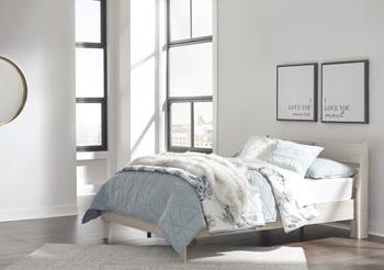 Socalle Panel Bed