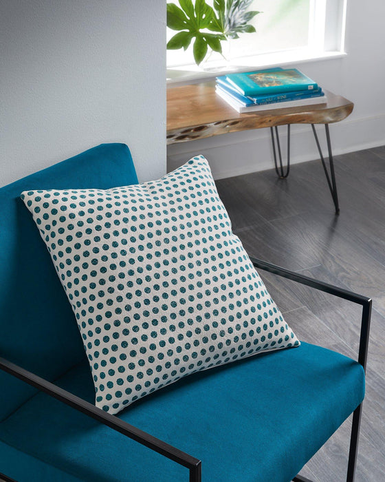 Monique Pillow (Set Of 4)