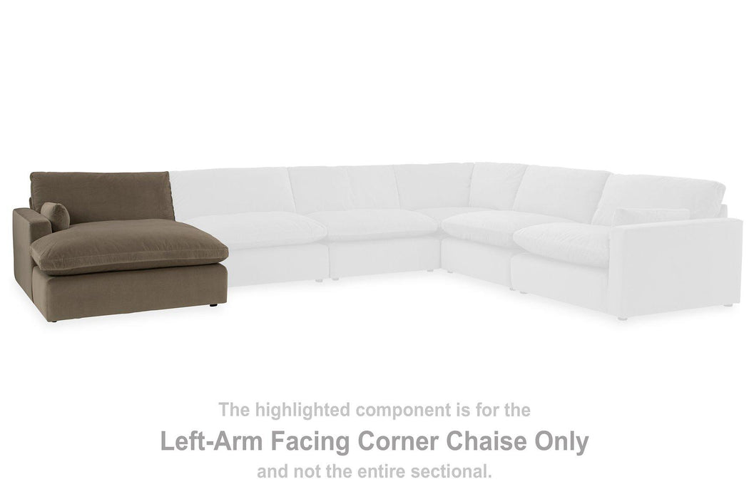 Sophie Sectional With Chaise