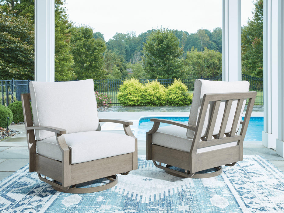 Rainier Ranch Outdoor Swivel Glider Chair With Cushion